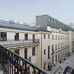 Cozy Apartments On Piotrkowska Street In Lodz