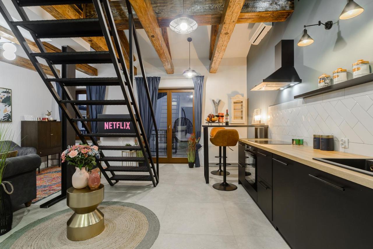 Cozy On Piotrkowska Street In Apartment Lodz (Lodz)